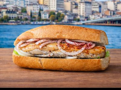 Ekmek Arası Uskumru