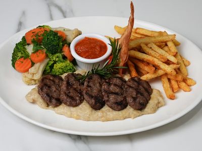 Beğendili Izgara Köfte