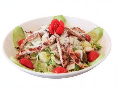 Izgara Tavuklu Salata