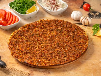 Sarımsaklı Lahmacun (125 gr.)