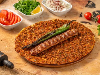 Adanalı Lahmacun