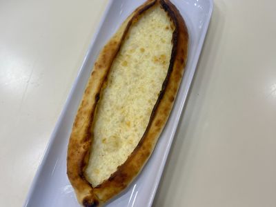 Kaşarlı Cantik Pide