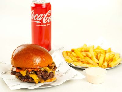 Chili Smash Burger (120 gr.) Menü