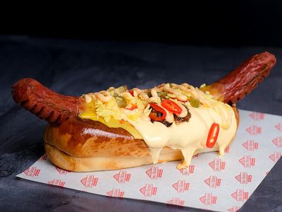 Chili Mayo Hot Dog