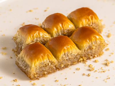 Cevizli Antep Özel Baklava (1 Porsiyon)