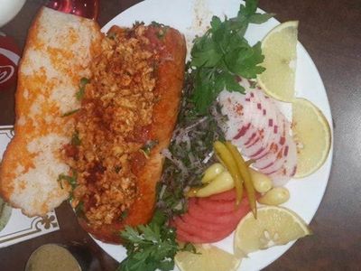 Yarım Ekmek Arası Tavuk Tantuni