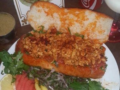 3/4 Ekmek Arası Tavuk Tantuni