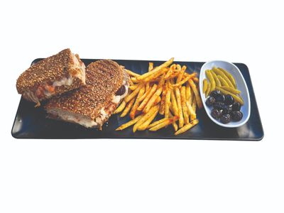 Vassilis Tost