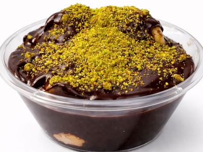Fıstıklı Profiterol (500 g)