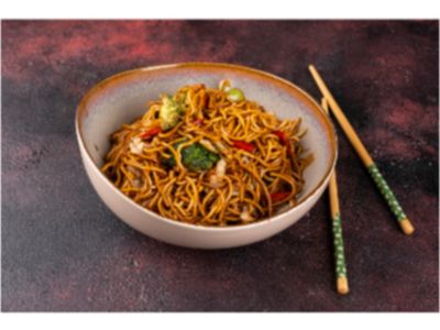 Sebzeli Noodle