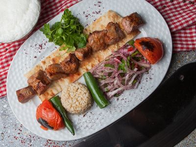 Tavuk Şiş Porsiyon