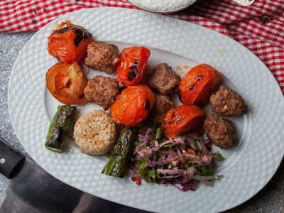 Domatesli Kebap