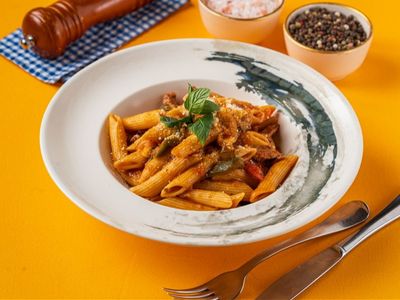 Biftekli Ragatoni Makarna