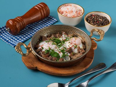 Kavurmalı Yumurta