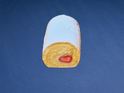 Çilekli Ankara Sarma Pasta (5-6 Kişilik)