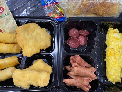 Sıcak Kahvaltı Tabağı