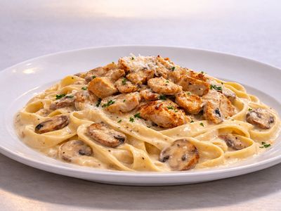 Fettuccine Alfredo