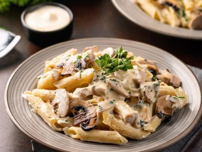 Fettuccine Alfredo