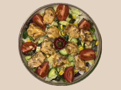 Acı Kremalı Tavuk Salata