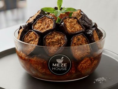 Kuru Patlıcan Dolması