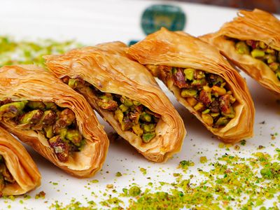 Fıstıklı Varbat (500 gr.)