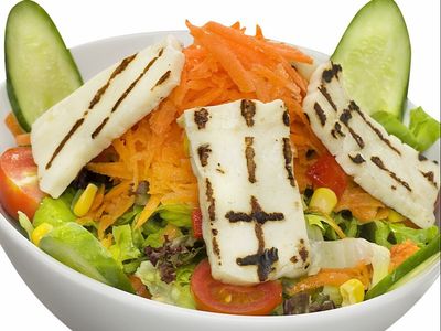 Izgara Hellim Salata