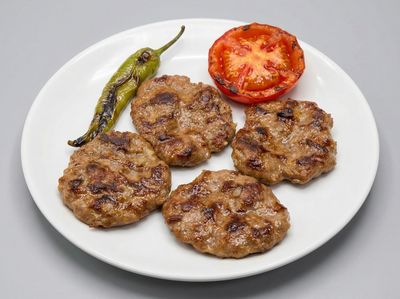 Izgara Köfte