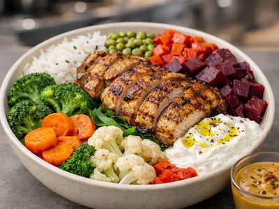 Tavuk Pirzolalı Bowl