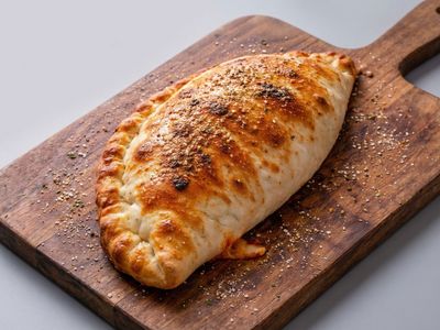 Calzone Pizza (Büyük Boy)