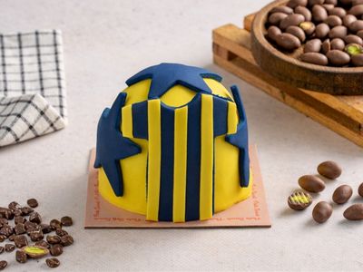 Sarı & Lacivert Figürlü Pasta