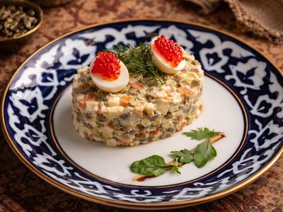 Olivye Salatası