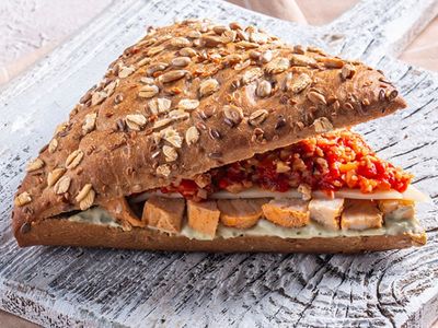 Gurme Tavuklu Fiesta Sandviç