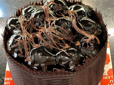 Profiterollü Pasta (3-4 Kişilik)