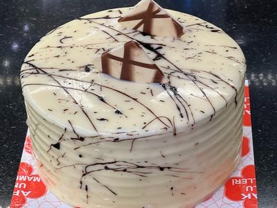 Muzlu & Fındıklı Pasta (5-6 Kişilik)