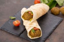 ساندوتش فلافل باذنجان
