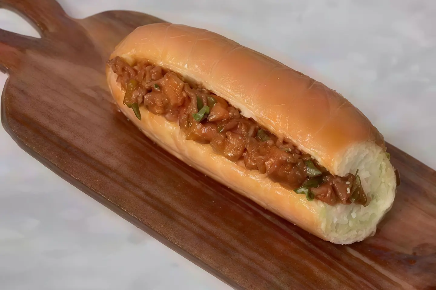 تونة غير مطبوخة نص