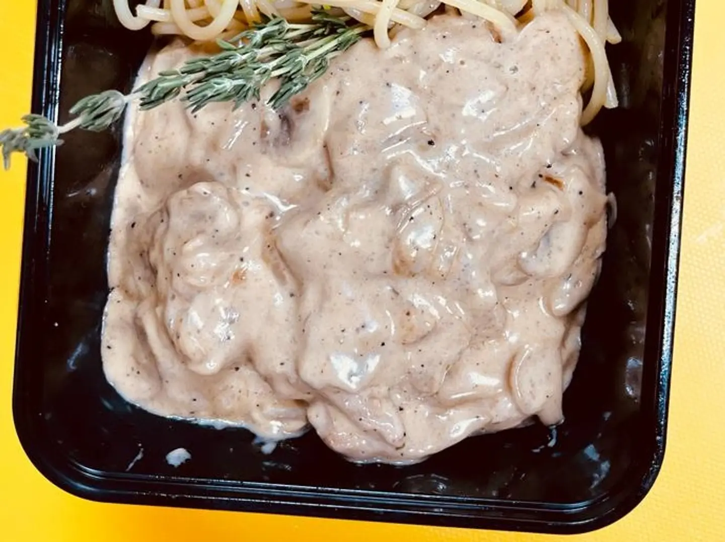 Pasta Chicken Bolognese