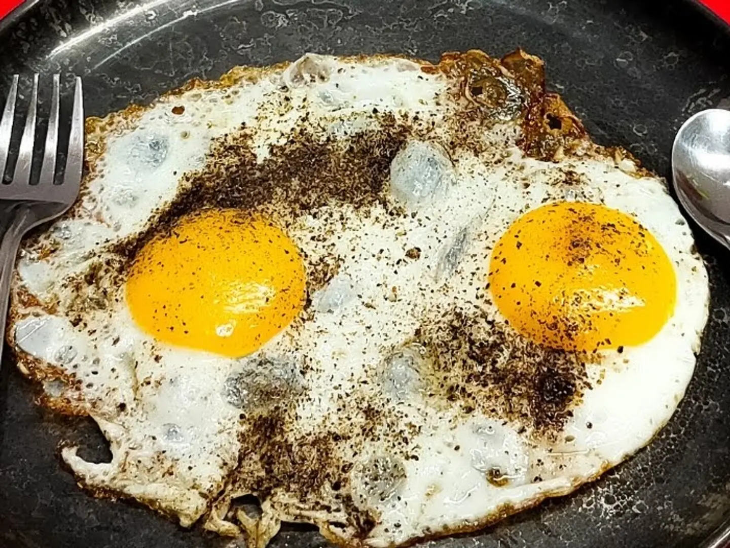 بيضة عين الثور (بيضة واحدة)