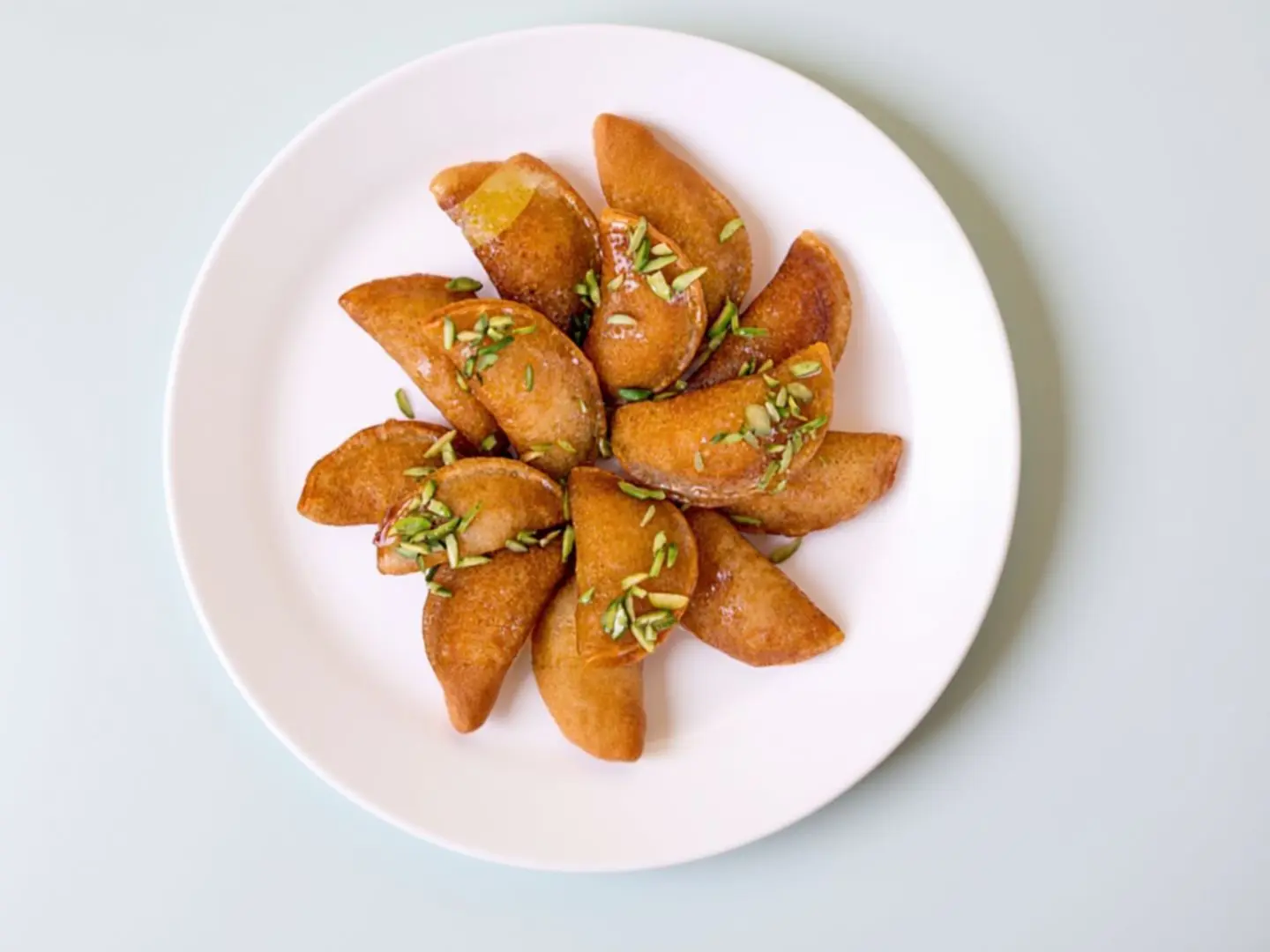 Nuts Qatayif