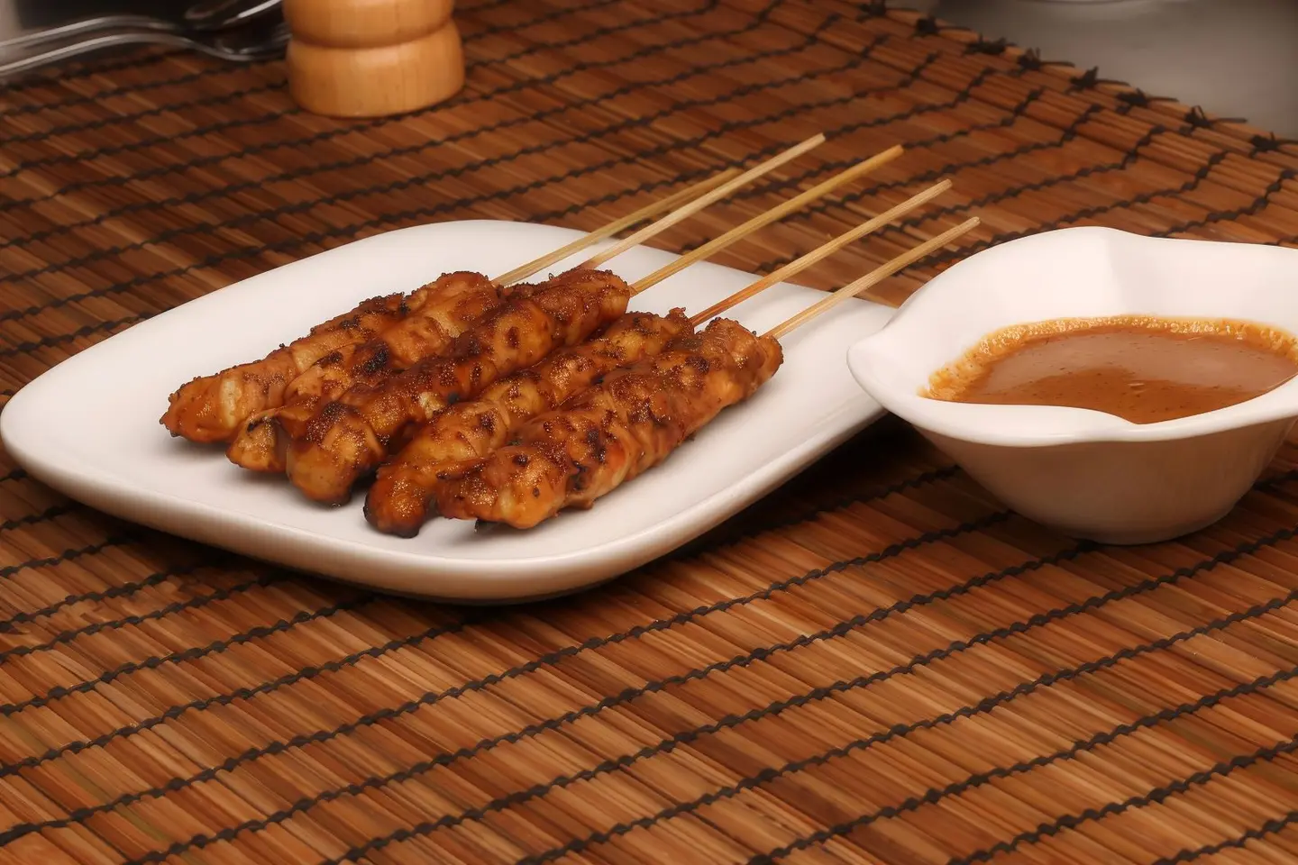 ساتيه دجاج إندو فيلج