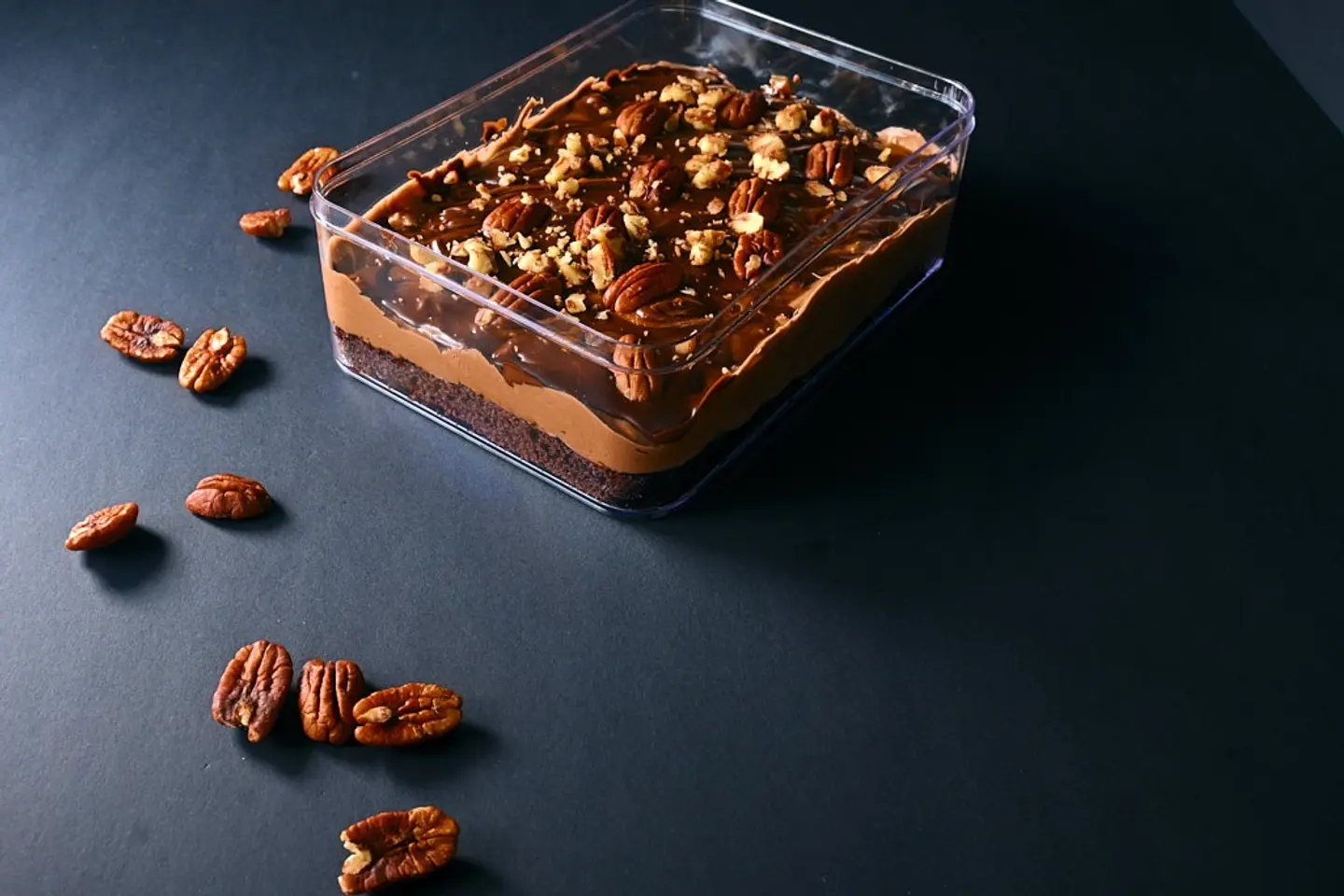 تشيز بيكان بشوكولاته بلجيكية