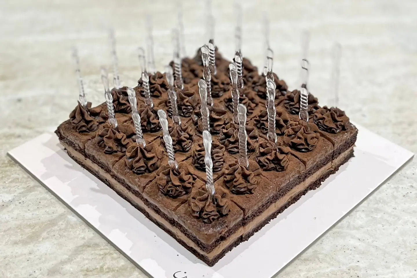 تشوكلت بايتس مع التوت الأحمر - ٢٥ حبة