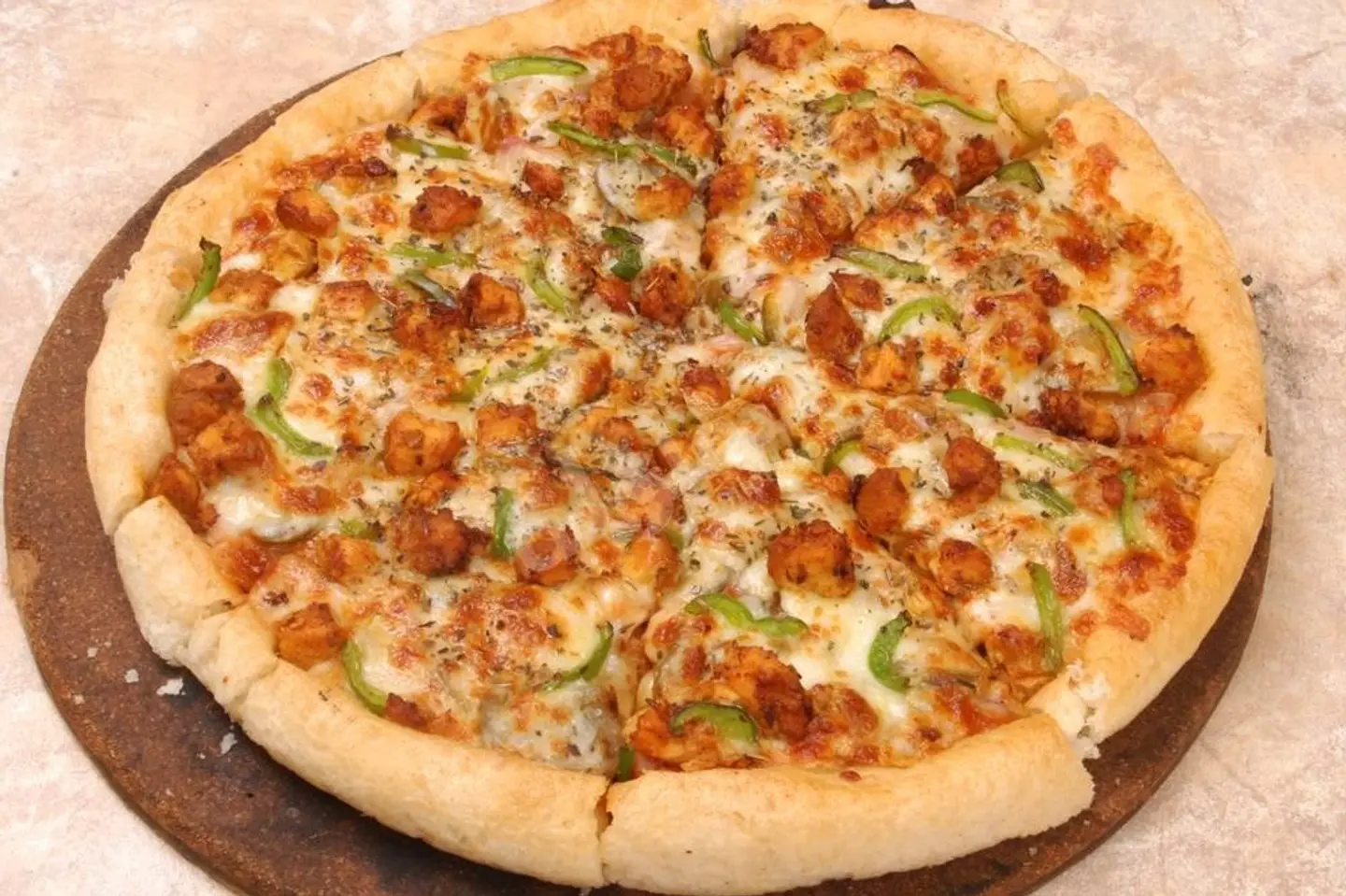 Chicken Pieces Pizza