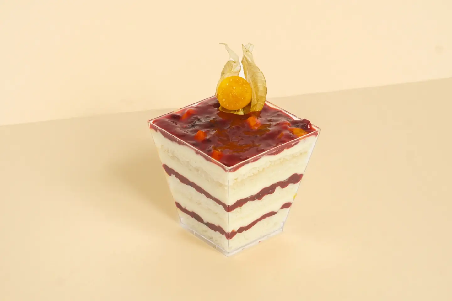 Crème Brûlée Mix Berries Trifle