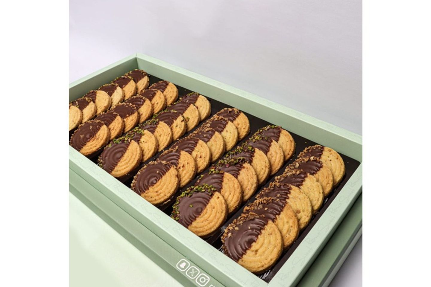 Circle Crunchy Box