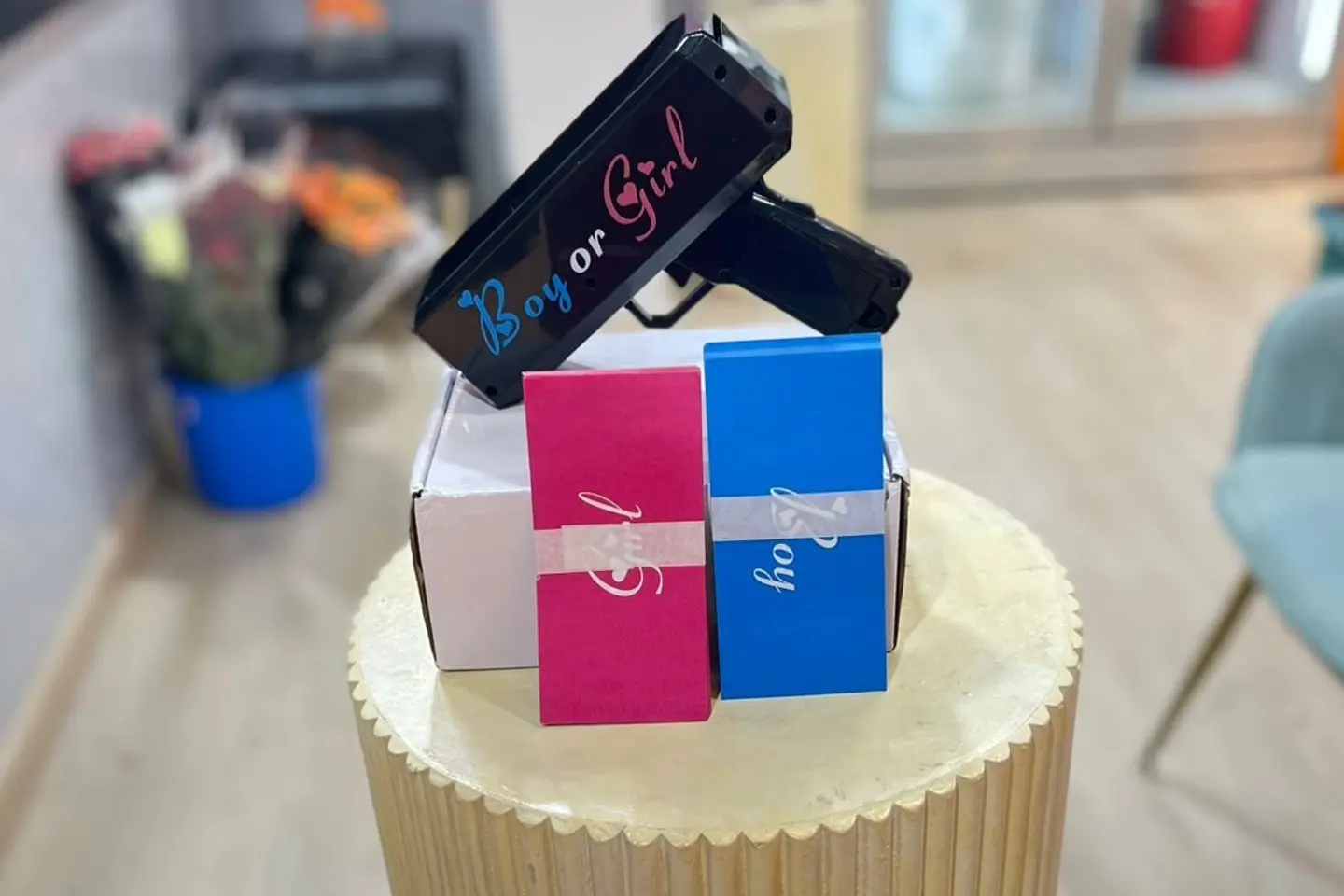 مسدس تحديد الجنس