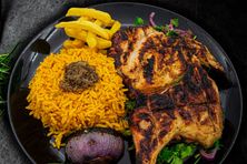 نص دجاج فحم