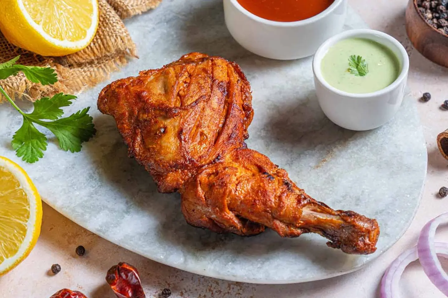 فخذ دجاج تيكا