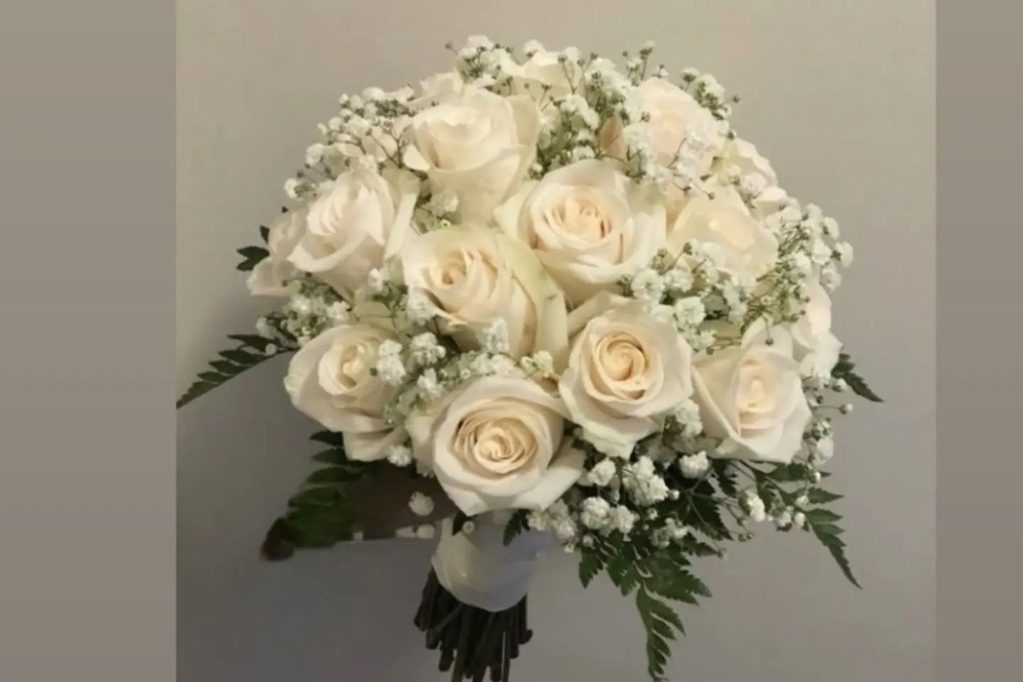 باقة زفاف ٥ بيضاء