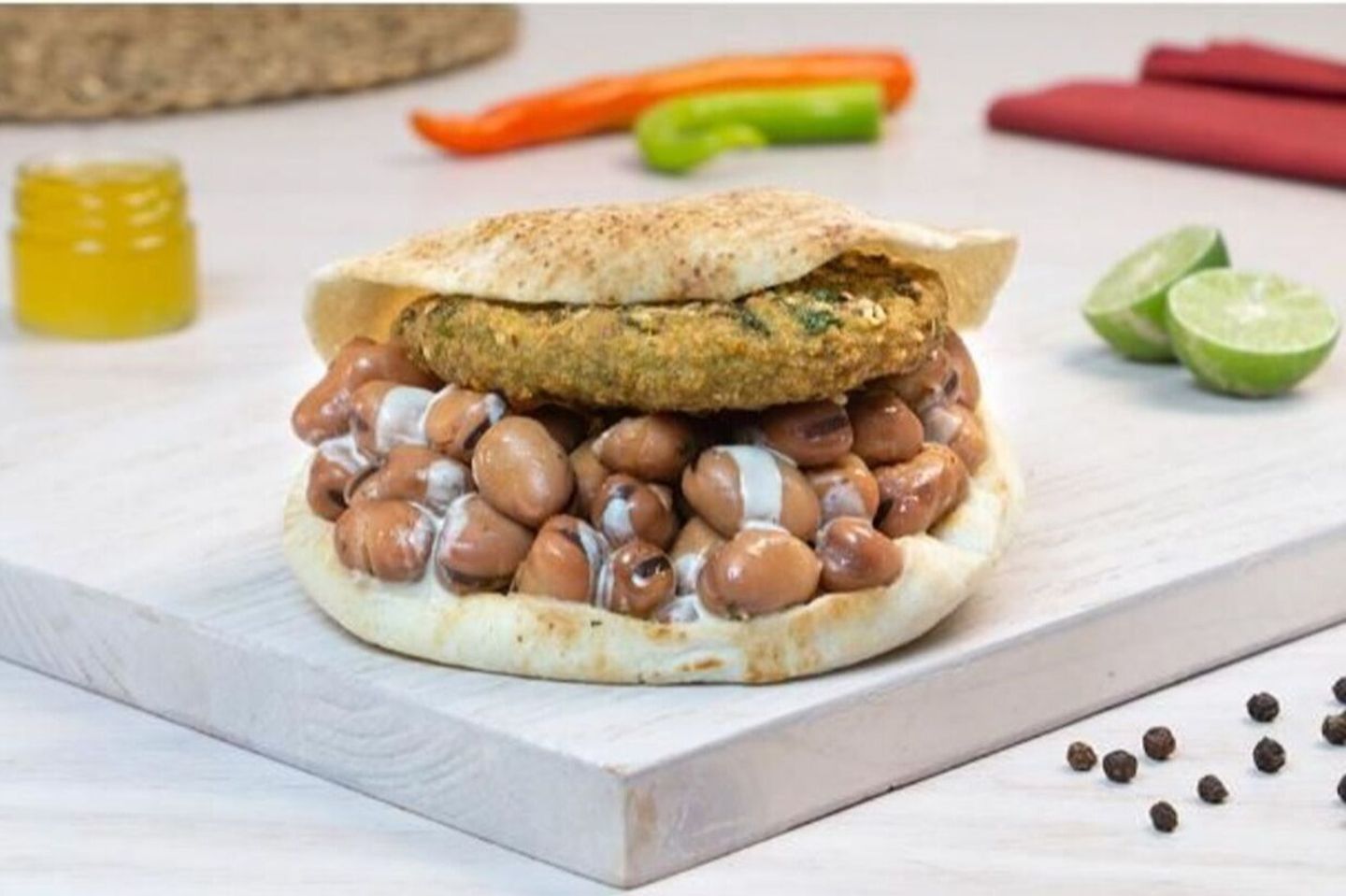 ساندوتش فول حكاية